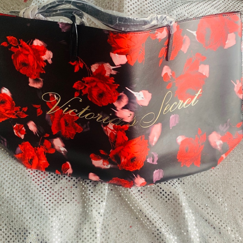 Victoria Secret tote bag “New”
